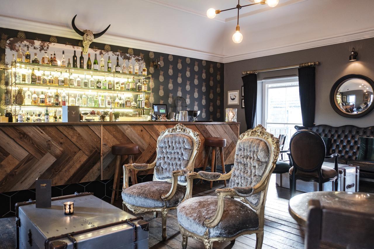 The Bull Hotel Bridport Exterior foto
